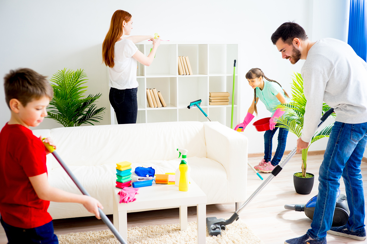 WOW ! Ini Games Membersihkan Rumah, Fun & Clean !